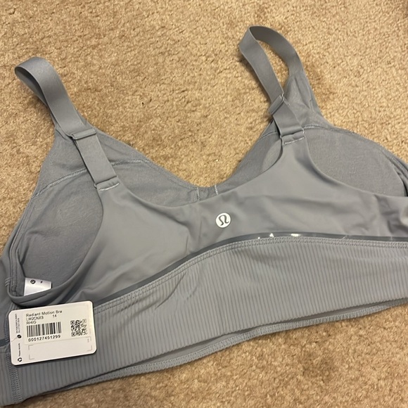 NWT Lululemon Radiant Motion Bra - Picture 4 of 5